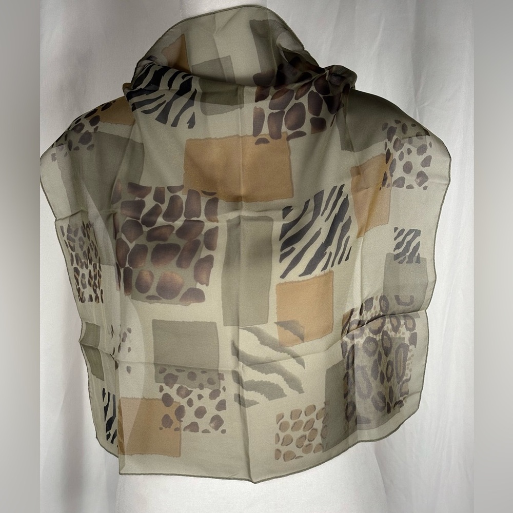 NWT Chico’s Animal Print Sheer Scarf, 21” x 21”